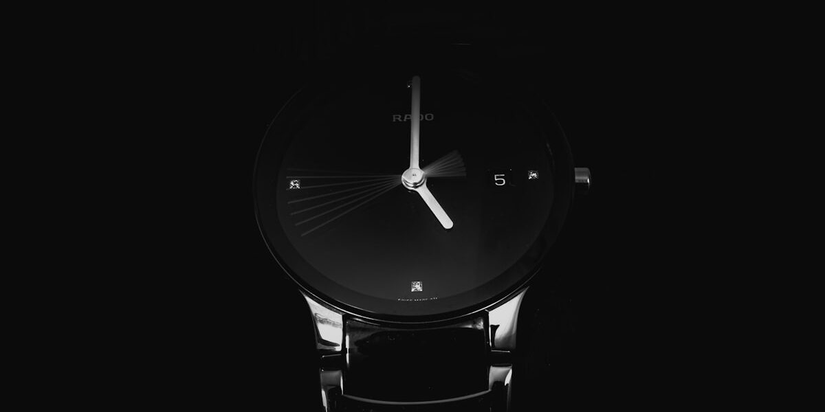 How to Set a Moonphase Watch